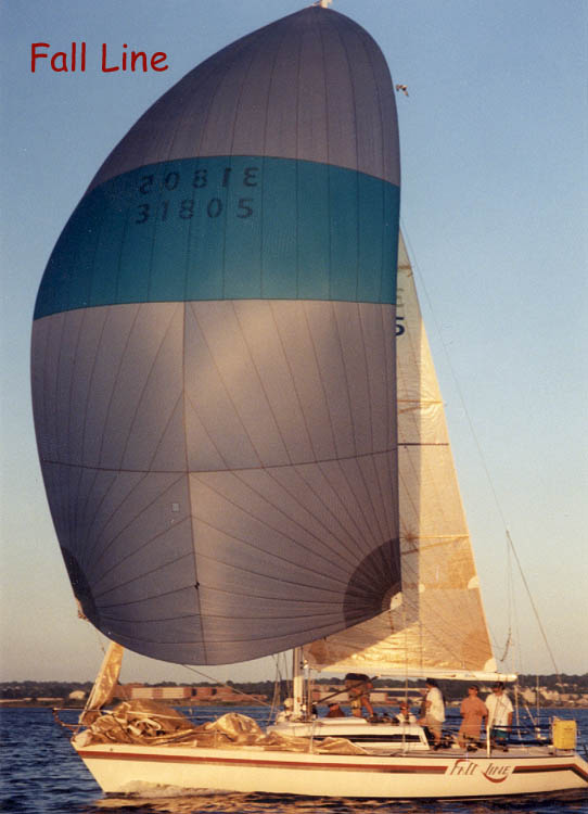FallLineL.jpg (63318 bytes)